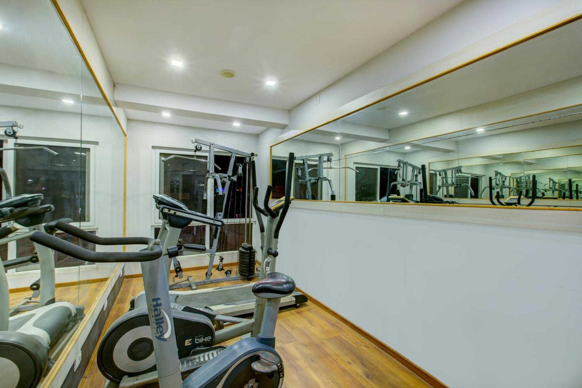 Super Townhouse Oak Jvh Hotel บังกาลอร์ ภายนอก รูปภาพ
