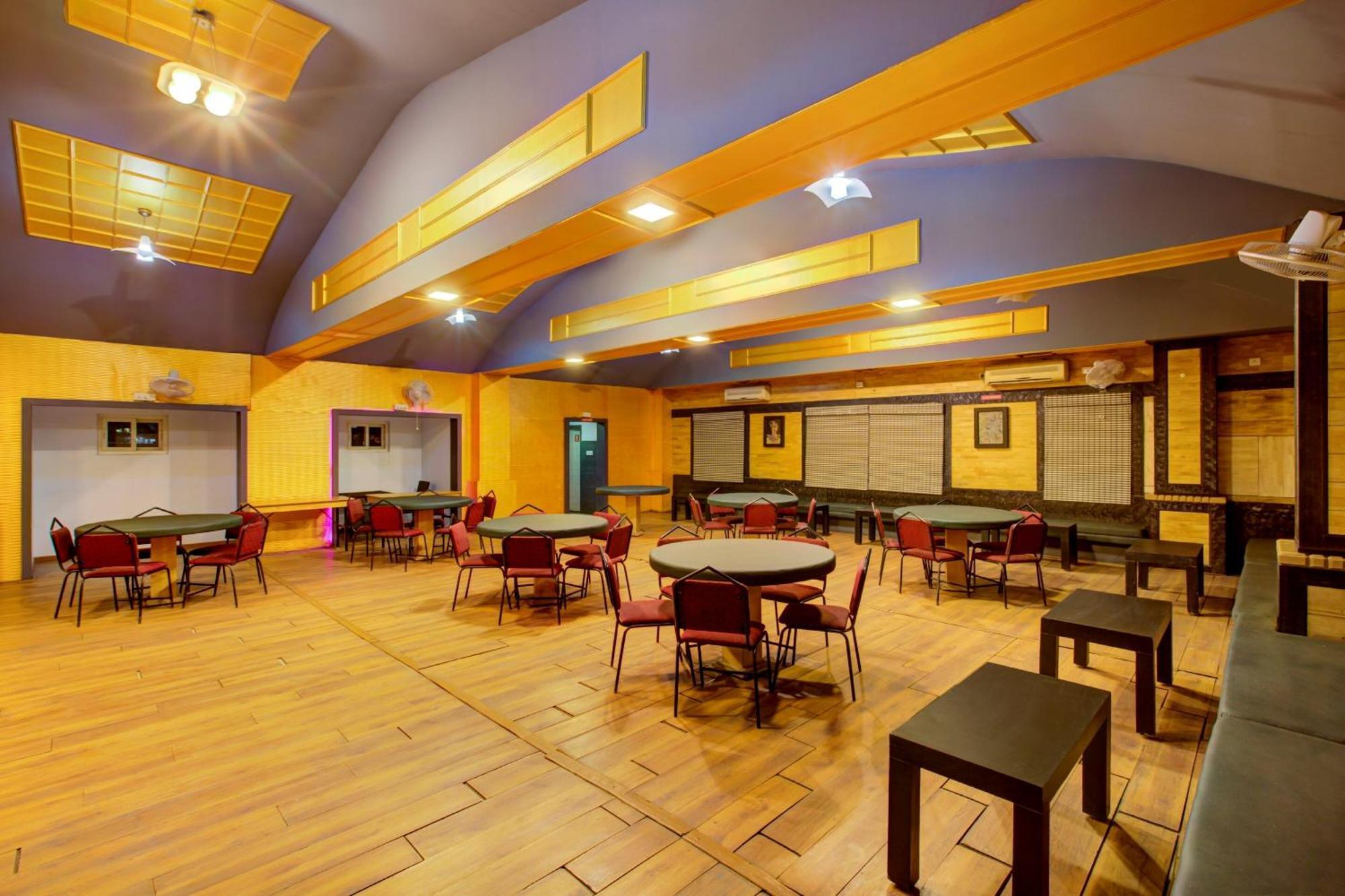 Super Townhouse Oak Jvh Hotel บังกาลอร์ ภายนอก รูปภาพ